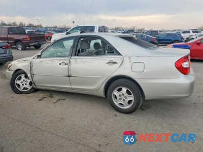 Drugie zdjęcie samochodu z przodu: 2003 TOYOTA CAMRY LE VIN:4T1BE32K53U781567 - miniatura