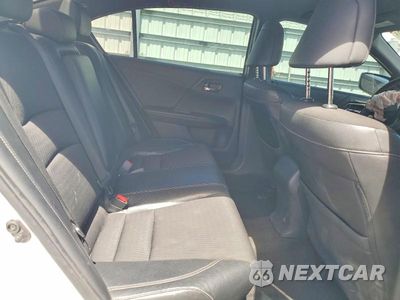 Zdjęcie 10 z 12 samochodu: 2017 HONDA ACCORD SPORT VIN:1HGCR2F52HA129205 - miniatura