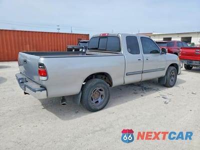 Trzecie zdjęcie samochodu z tyłu: 2003 TOYOTA TUNDRA SR5 VIN:5TBRN34183S395729 - miniatura