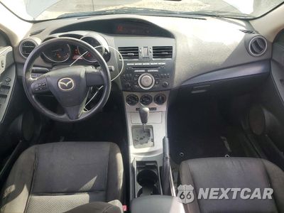 Zdjęcie 8 z 13 samochodu: 2011 MAZDA 3 VIN:JM1BL1UF0B1458512 - miniatura