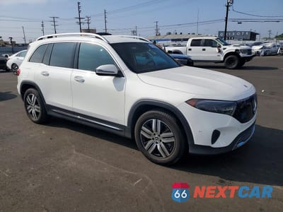 Czwarte zdjęcie samochodu z boku: 2024 MERCEDES-BENZ EQB 250+ VIN:W1N9M0CB0RN110340 - miniatura