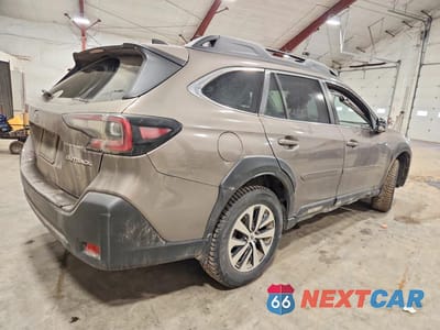 Trzecie zdjęcie samochodu z tyłu: 2023 SUBARU OUTBACK PREMIUM VIN:4S4BTACC4P3216031 - miniatura