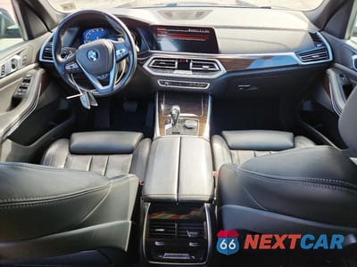 Zdjęcie 8 z 12 samochodu: 2021 BMW X5 XDRIVE40I VIN:5UXCR6C07M9G14001 - miniatura