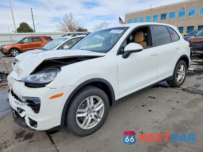 2016 PORSCHE CAYENNE WP1AA2A27GLA00596 - główne zdjęcie licytacji z USA - miniatura