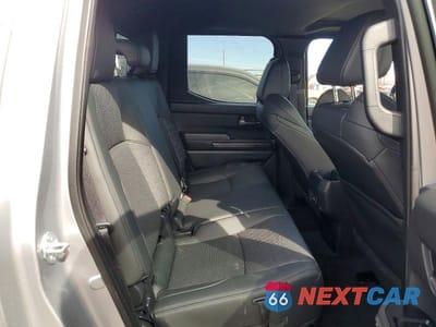 Zdjęcie 10 z 13 samochodu: 2025 TOYOTA TACOMA TRD SPORT VIN:3TMKB5FN0SM051100 - miniatura