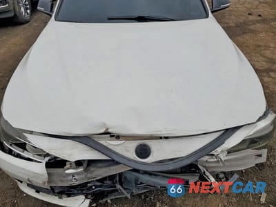 Zdjęcie 11 z 11 samochodu: 2018 BMW 330 XI VIN:WBA8D9G51JNU67331 - miniatura