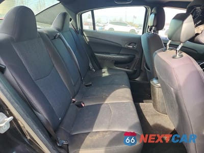 Zdjęcie 10 z 12 samochodu: 2014 CHRYSLER 200 TOURING VIN:1C3CCBBG3EN193138 - miniatura