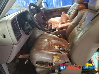 Zdjęcie 7 z 12 samochodu: 2003 GMC NEW SIERRA K1500 VIN:2GTEK19T831143676 - miniatura