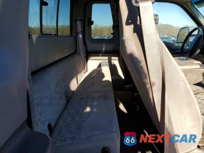 Zdjęcie 10 z 12 samochodu: 1999 FORD F250 SUPER DUTY VIN:1FTNX21F9XED88262 - miniatura