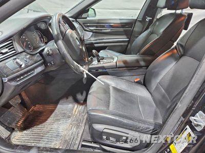 Zdjęcie 7 z 13 samochodu: 2015 BMW 750 LXI VIN:WBAYF8C50FD654860 - miniatura