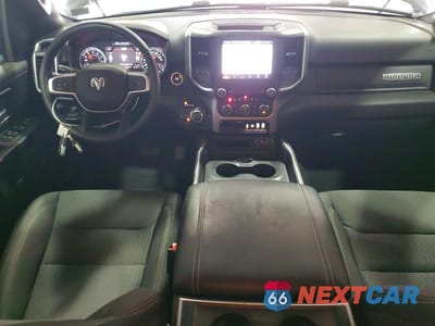 Zdjęcie 8 z 13 samochodu: 2023 RAM 1500 BIG HORN VIN:1C6RRFFG5PN526472 - miniatura