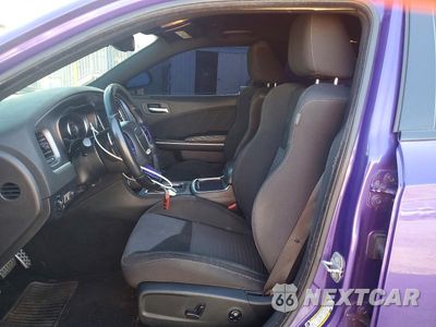 Zdjęcie 7 z 12 samochodu: 2019 DODGE CHARGER SCAT PACK VIN:2C3CDXGJ8KH726314 - miniatura