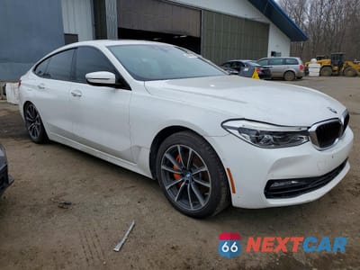 Czwarte zdjęcie samochodu z boku: 2018 BMW 640 XIGT VIN:WBAJV6C53JBK07288 - miniatura
