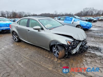 Czwarte zdjęcie samochodu z boku: 2017 LEXUS IS 300 BASE VIN:JTHCM1D2XH5021180 - miniatura
