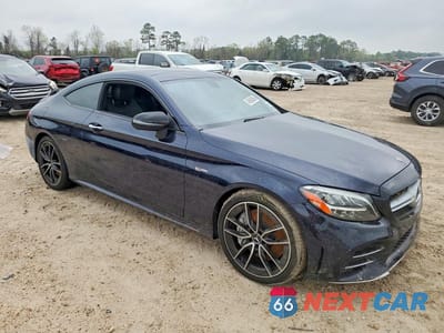 Czwarte zdjęcie samochodu z boku: 2019 MERCEDES-BENZ C 43 AMG VIN:WDDWJ6EB0KF809430 - miniatura