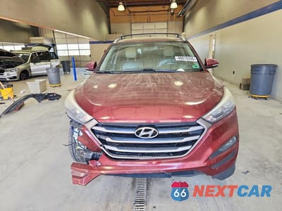 Piąte zdjęcie samochodu w środku: 2016 HYUNDAI TUCSON ECO VIN:KM8J33A29GU165539 - miniatura