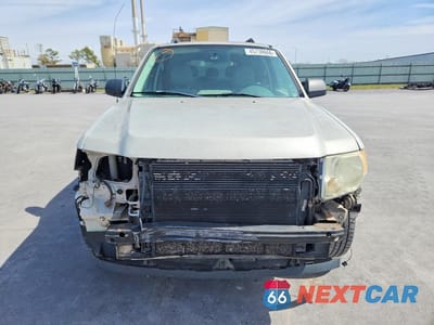 Piąte zdjęcie samochodu w środku: 2008 FORD ESCAPE XLT VIN:1FMCU03Z28KB49565 - miniatura