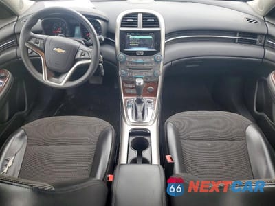 Zdjęcie 8 z 11 samochodu: 2013 CHEVROLET MALIBU 1LT VIN:1G11C5SA1DF191051 - miniatura