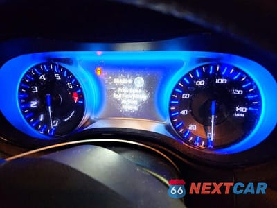 Zdjęcie 9 z 12 samochodu: 2016 CHRYSLER 300 S VIN:2C3CCAGG1GH278400 - miniatura