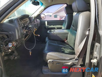 Zdjęcie 7 z 12 samochodu: 2008 CHEVROLET SILVERADO K1500 VIN:2GCEK190X81331337 - miniatura