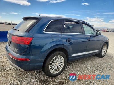Trzecie zdjęcie samochodu z tyłu: 2018 AUDI Q7 PRESTIGE VIN:WA1VAAF75JD050166 - miniatura