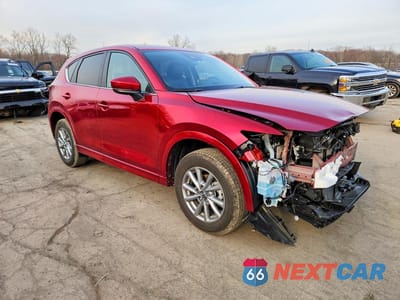Czwarte zdjęcie samochodu z boku: 2025 MAZDA CX-5 PREFERRED VIN:JM3KFBCM1S0761969 - miniatura