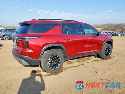 Trzecie zdjęcie samochodu z tyłu: 2024 CHEVROLET TRAVERSE LT Z71 VIN:1GNEVJKS0RJ147977 - miniatura