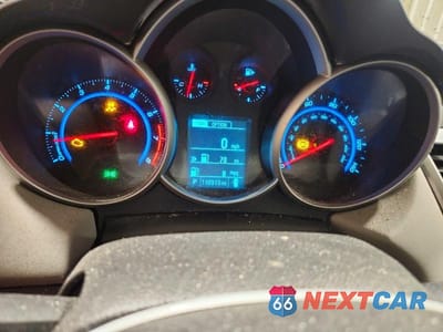 Zdjęcie 9 z 12 samochodu: 2014 CHEVROLET CRUZE LS VIN:1G1PA5SG7E7326324 - miniatura