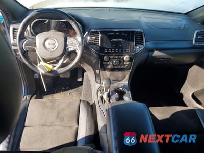 Zdjęcie 8 z 11 samochodu: 2020 JEEP GRAND CHEROKEE LAREDO VIN:1C4RJFAG8LC158883 - miniatura