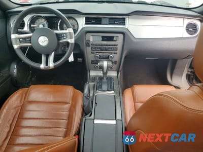 Zdjęcie 8 z 12 samochodu: 2010 FORD MUSTANG VIN:1ZVBP8AN6A5136065 - miniatura