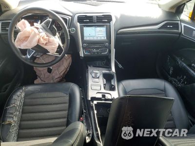 Zdjęcie 8 z 13 samochodu: 2017 FORD FUSION SE VIN:3FA6P0HDXHR289631 - miniatura
