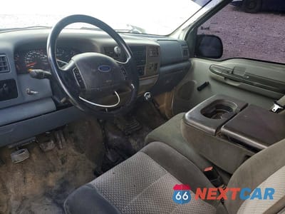 Zdjęcie 8 z 11 samochodu: 2004 FORD F250 SUPER DUTY VIN:1FTNF21L14EC59839 - miniatura