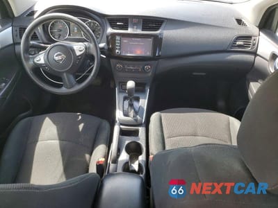 Zdjęcie 8 z 12 samochodu: 2019 NISSAN SENTRA S VIN:3N1AB7AP1KY349599 - miniatura