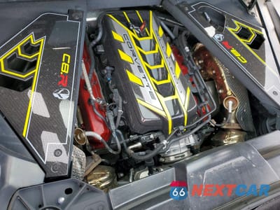 Zdjęcie 11 z 13 samochodu: 2022 CHEVROLET CORVETTE STINGRAY 3LT VIN:1G1YC2D43N5100132 - miniatura