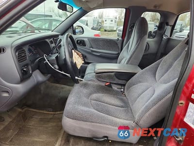 Zdjęcie 7 z 12 samochodu: 1999 DODGE DAKOTA VIN:1B7GL22X3XS302408 - miniatura