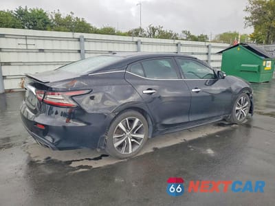 Trzecie zdjęcie samochodu z tyłu: 2016 NISSAN MAXIMA PLATINUM VIN:1N4AA6AP3GC429406 - miniatura
