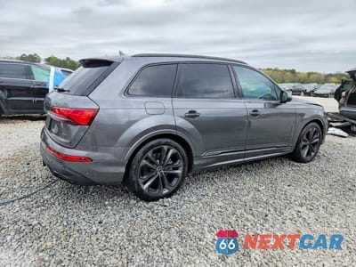 Trzecie zdjęcie samochodu z tyłu: 2025 AUDI Q7 PRESTIGE VIN:WA1VVBF7XSD025727 - miniatura