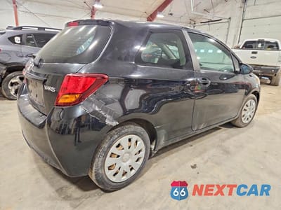Trzecie zdjęcie samochodu z tyłu: 2015 TOYOTA YARIS 3-DOOR L VIN:VNKJTUD35FA022710 - miniatura