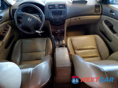 Zdjęcie 8 z 12 samochodu: 2007 HONDA ACCORD EX VIN:1HGCM665X7A033133 - miniatura