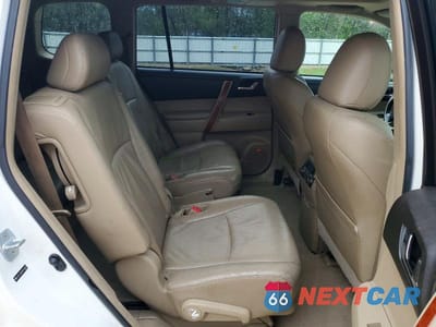 Zdjęcie 11 z 12 samochodu: 2009 TOYOTA HIGHLANDER LIMITED VIN:JTEES42A992140378 - miniatura