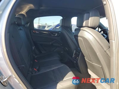 Zdjęcie 11 z 13 samochodu: 2022 PORSCHE CAYENNE E HYBRID COUPE VIN:WP1BE2AY8NDA51058 - miniatura