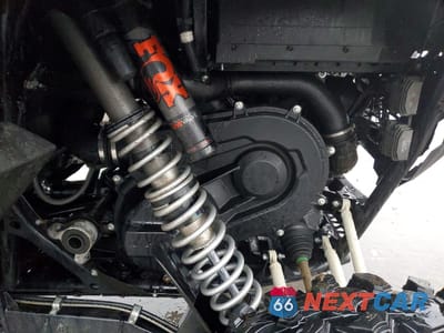 Zdjęcie 7 z 11 samochodu: 2025 KAWASAKI KRT1000 A VIN:JKARTCA17SB503128 - miniatura