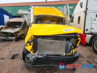 Piąte zdjęcie samochodu w środku: 2023 GMC SAVANA BOX TRUCK VIN:7GZ37TC71PN003203 - miniatura