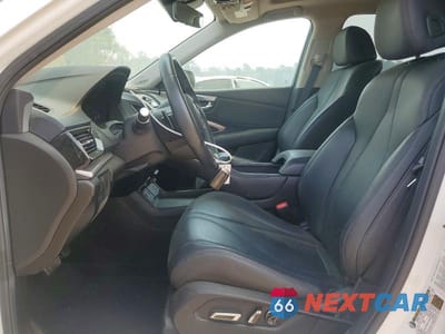 Zdjęcie 7 z 13 samochodu: 2020 ACURA RDX VIN:5J8TC2H3XLL001014 - miniatura
