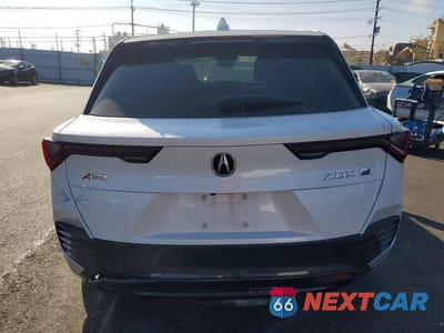 Zdjęcie 6 z 13 samochodu: 2024 ACURA ZDX A-SPEC VIN:4W5KHMRK5RZ516735 - miniatura