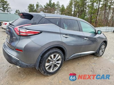 Trzecie zdjęcie samochodu z tyłu: 2016 NISSAN MURANO S VIN:5N1AZ2MH1GN158314 - miniatura