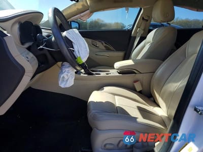 Zdjęcie 7 z 11 samochodu: 2016 BUICK LACROSSE PREMIUM VIN:1G4GD5G30GF100389 - miniatura