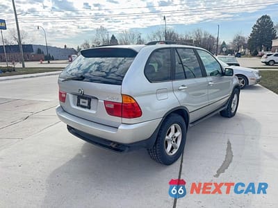 Czwarte zdjęcie samochodu z boku: 2002 BMW X5 3.0I VIN:5UXFA53572LH80402 - miniatura