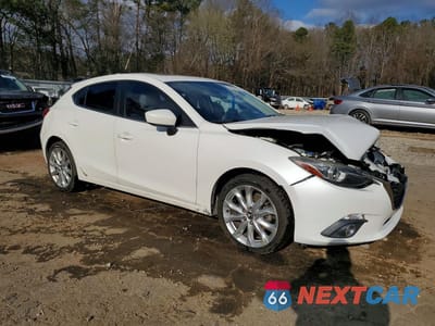 Czwarte zdjęcie samochodu z boku: 2016 MAZDA 3 GRAND TOURING VIN:JM1BM1N32G1292339 - miniatura