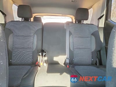 Zdjęcie 10 z 13 samochodu: 2021 CHEVROLET TRAVERSE LS VIN:1GNERFKW9MJ123304 - miniatura